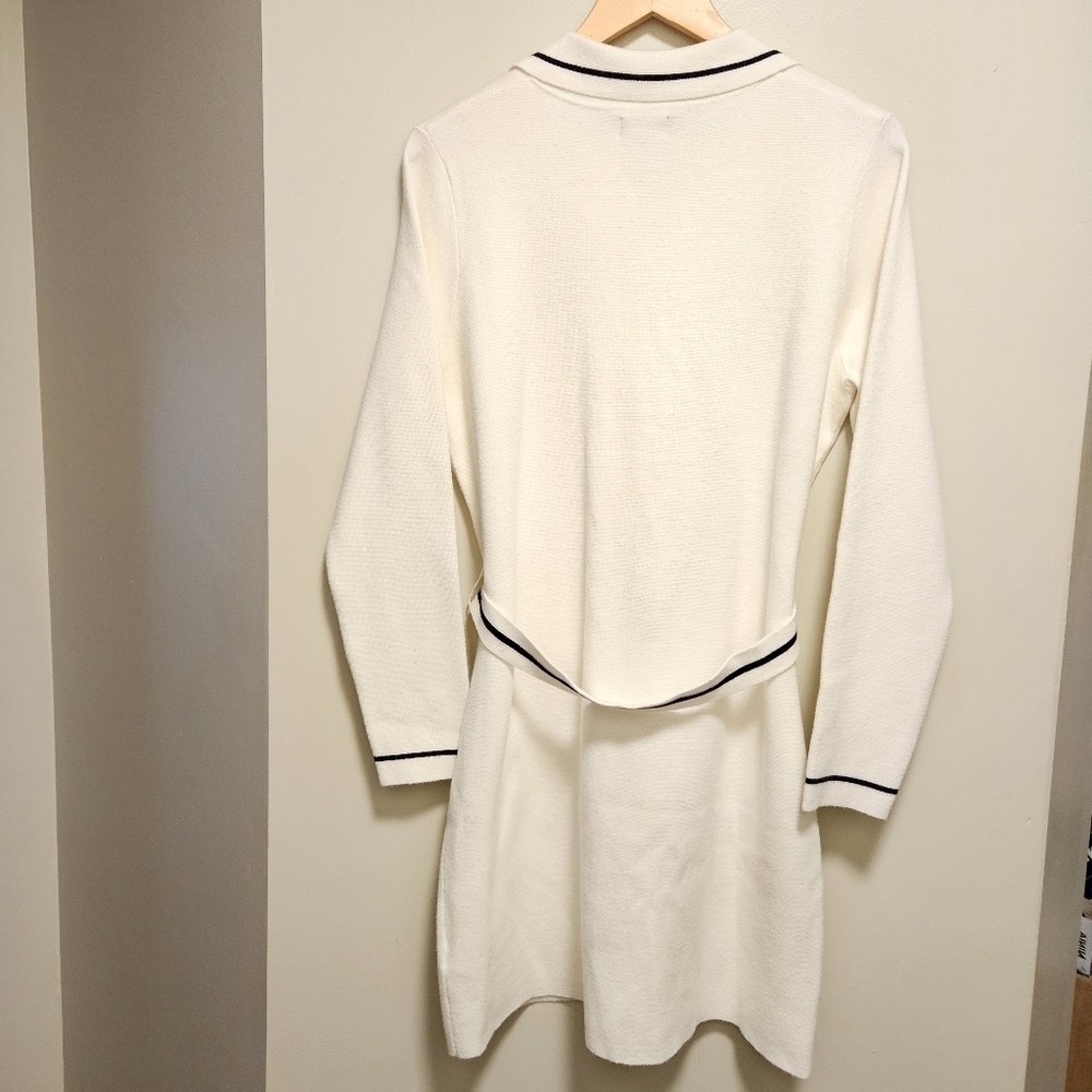 Nicole Miller New York Women's Button Front Belted Mini Sweater Dress Size M. - Picture 15 of 16
